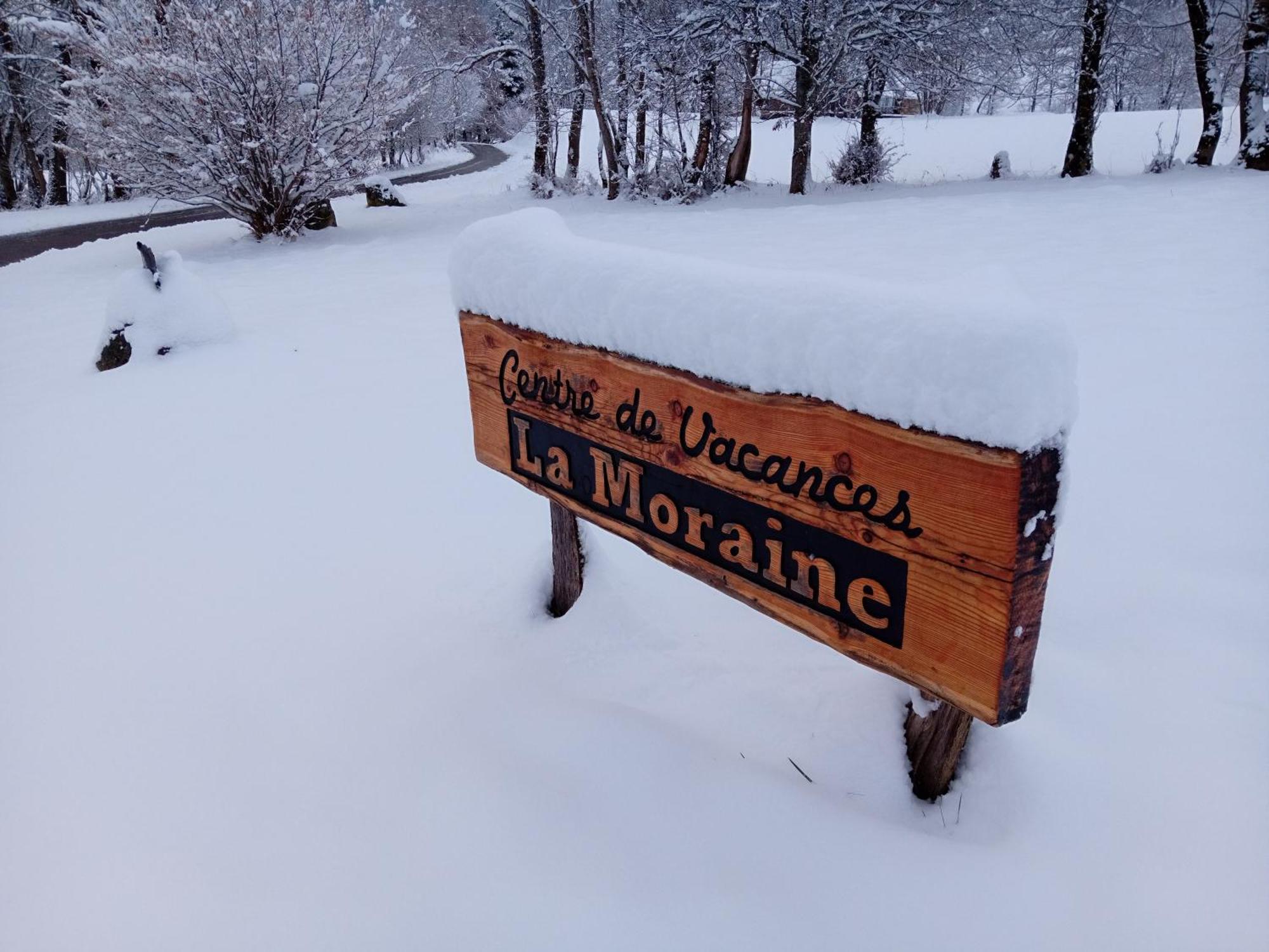 Отель La Moraine Garin Экстерьер фото
